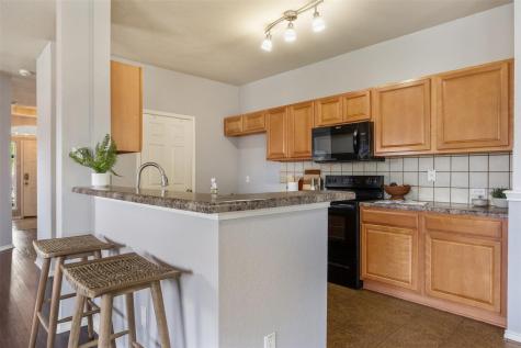 102 Anderson Street Hutto TX 78634