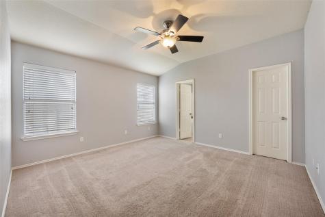 102 Anderson Street Hutto TX 78634