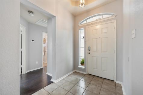 102 Anderson Street Hutto TX 78634
