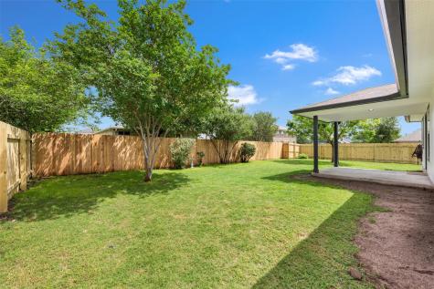 102 Anderson Street Hutto TX 78634