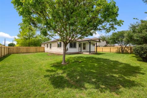 102 Anderson Street Hutto TX 78634