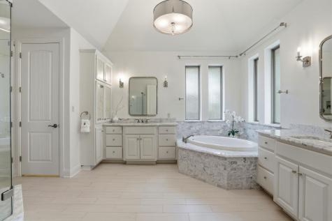 2420 Legend Trail Leander TX 78641