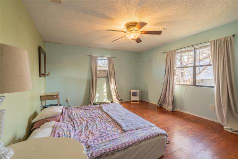 145 Buffalo Run Smithville TX 78957
