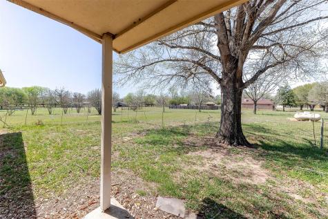182 Norma Jean Boulevard Smithville TX 78957