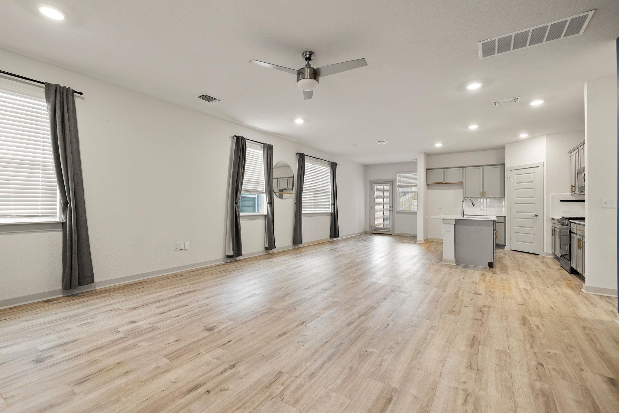10716 Fulton Avenue Austin TX 78754