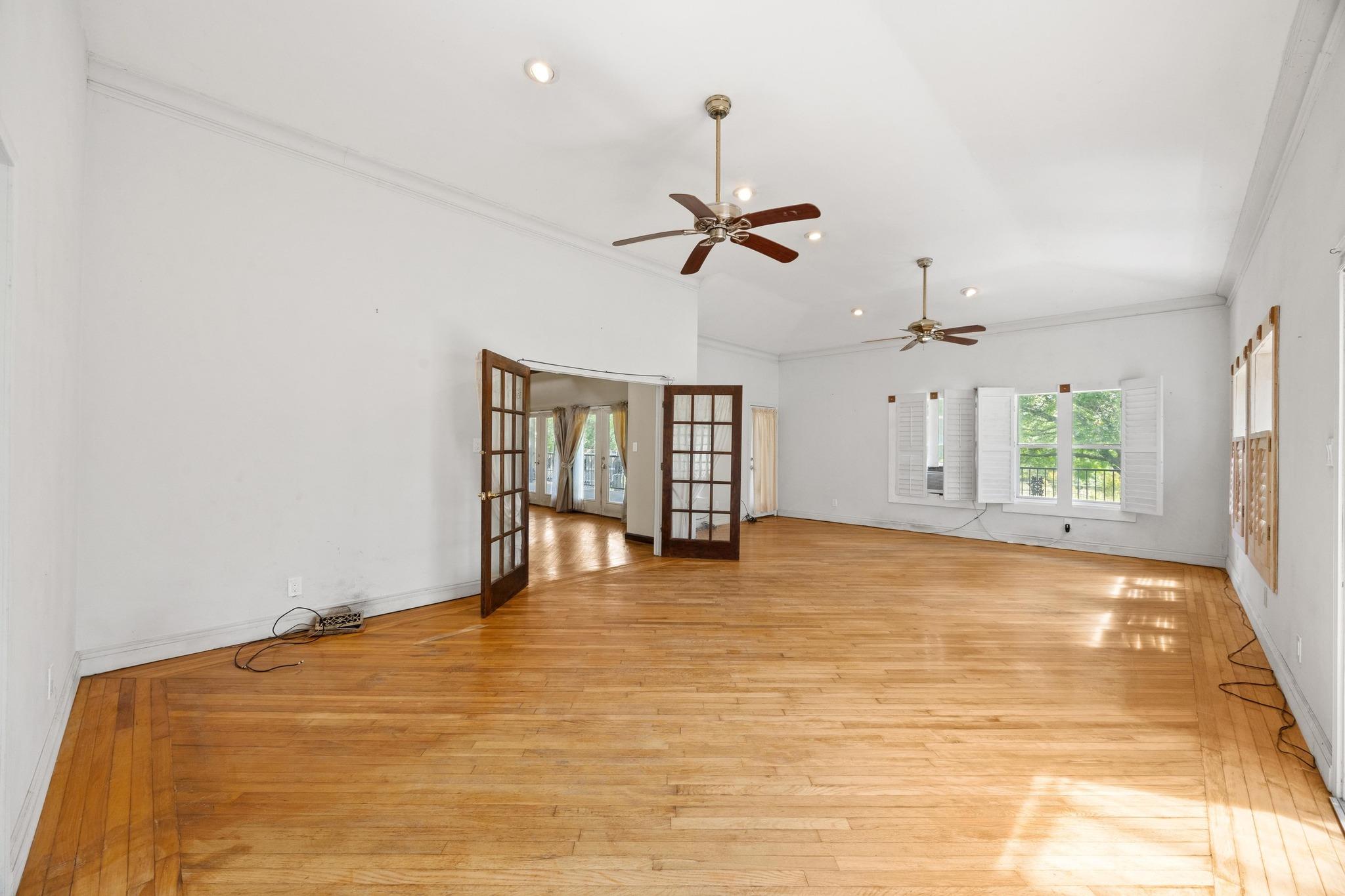 1001 S Gabriel Drive Leander TX 78641