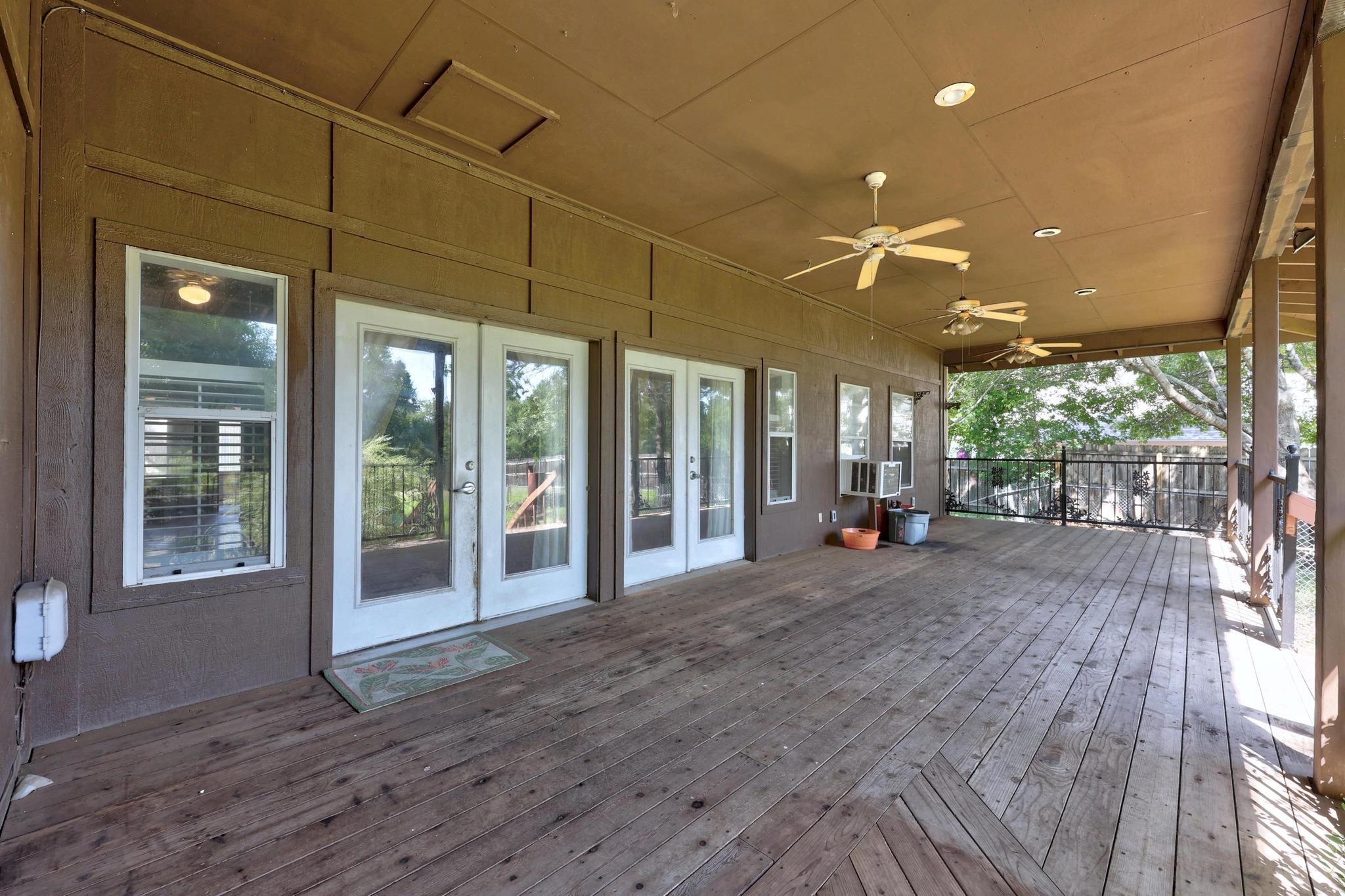 1001 S Gabriel Drive Leander TX 78641