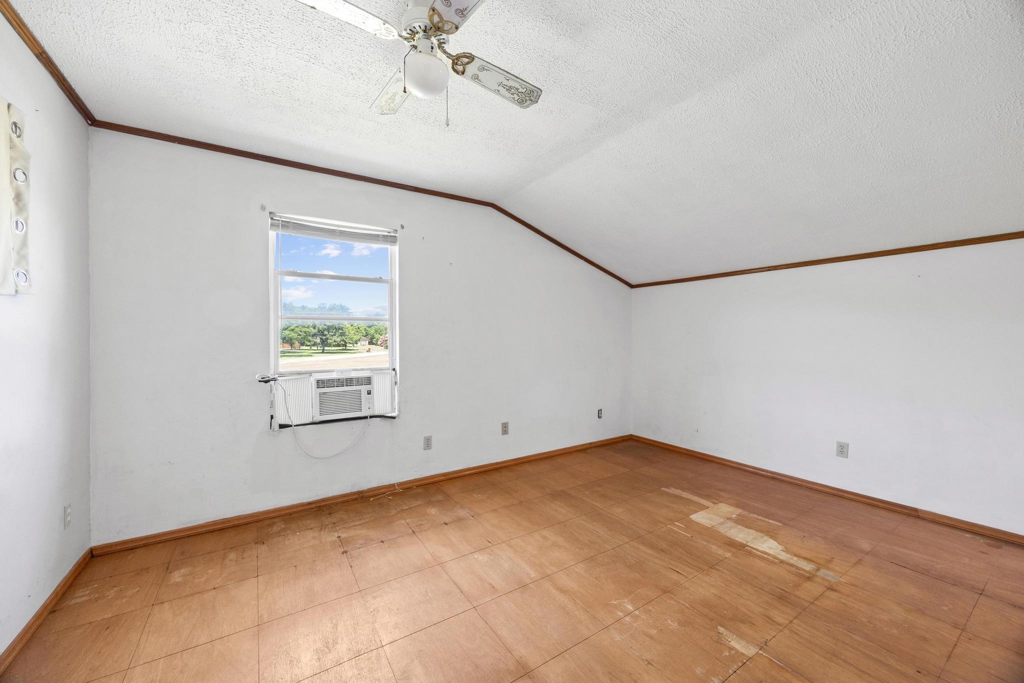 1001 S Gabriel Drive Leander TX 78641
