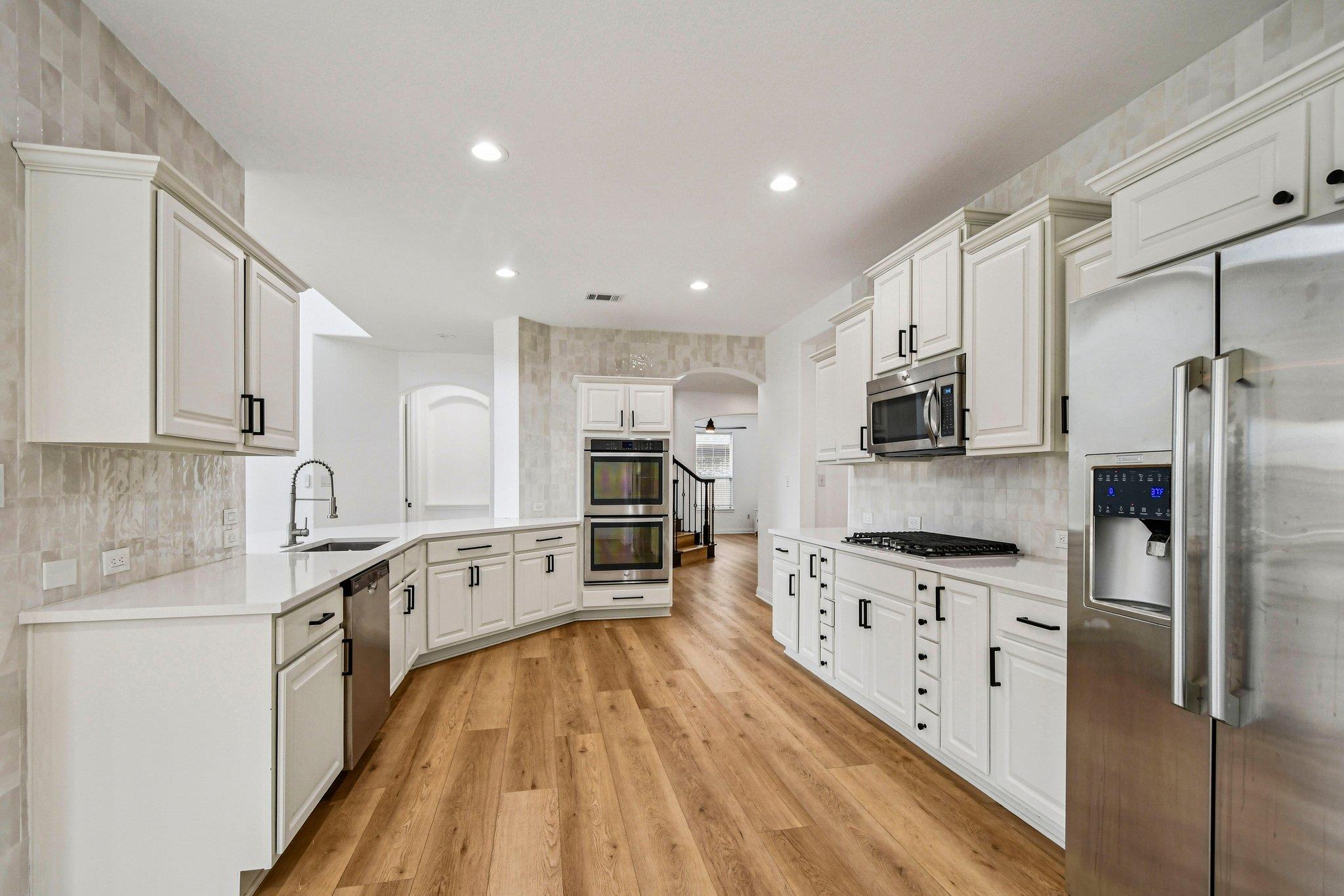 2711 Saint Paul Rivera Round Rock TX 78665