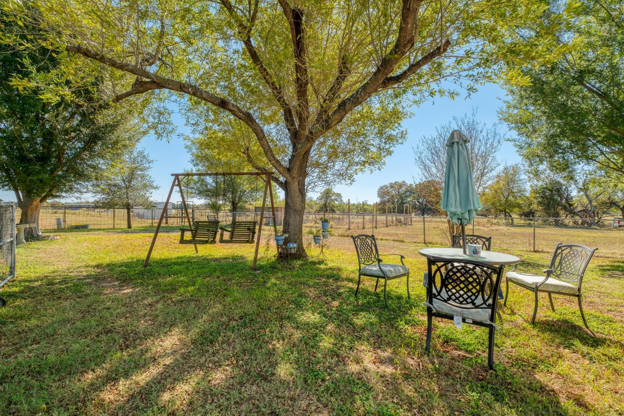 153 Pleasant Grove Road Elgin TX 78621