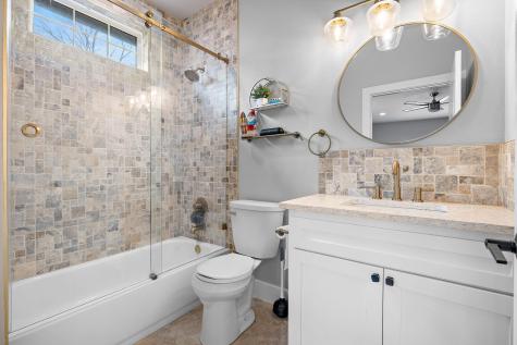 611 Elliott Street Taylor TX 76574