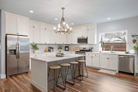 611 Elliott Street Taylor TX 76574