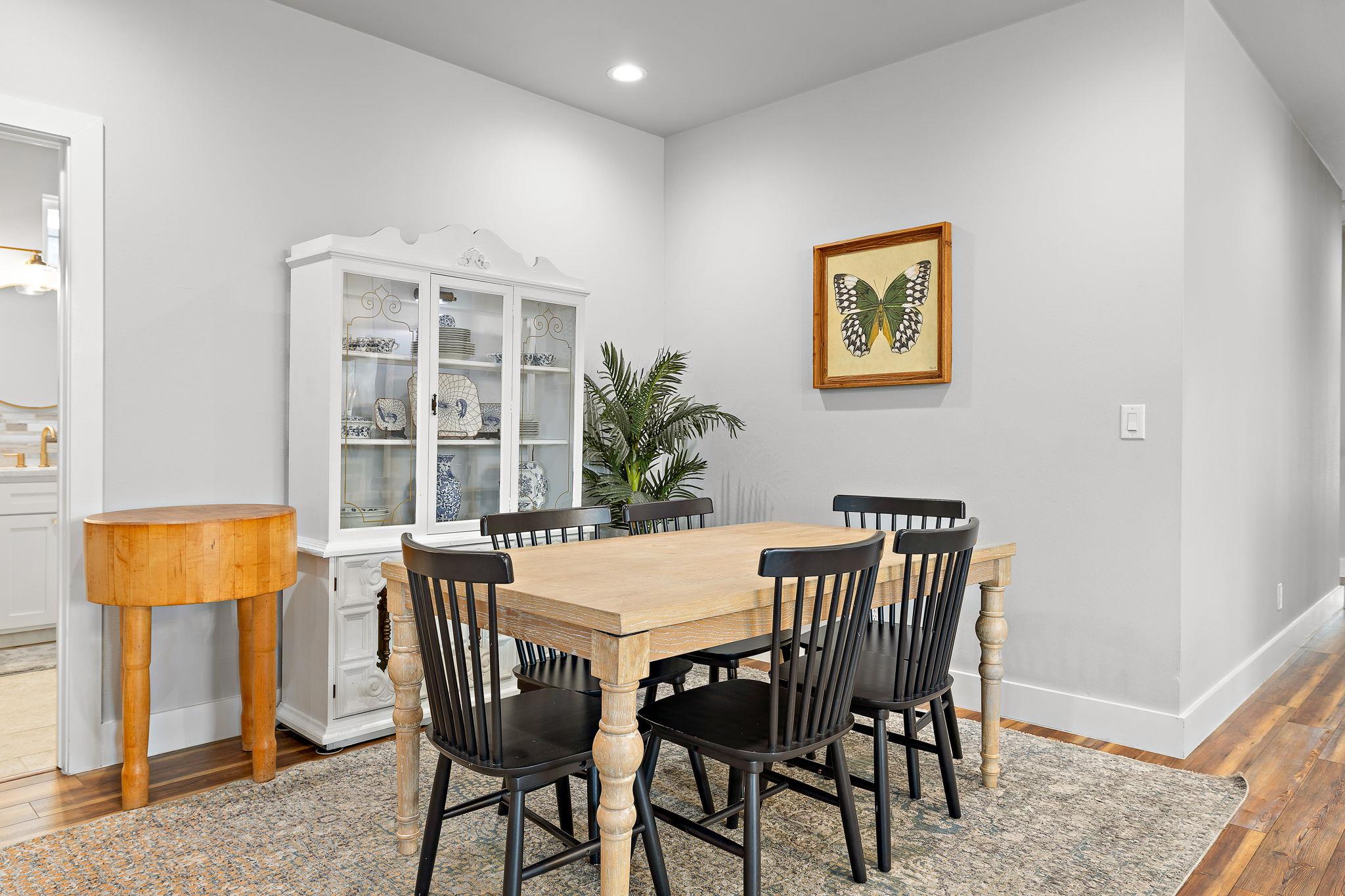 611 Elliott Street Taylor TX 76574