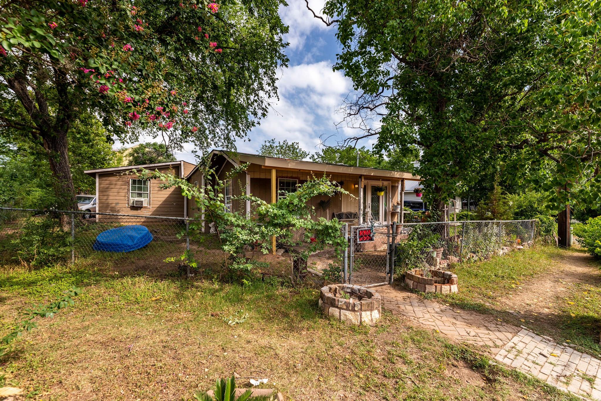 1144 Mason Avenue Austin TX 78721