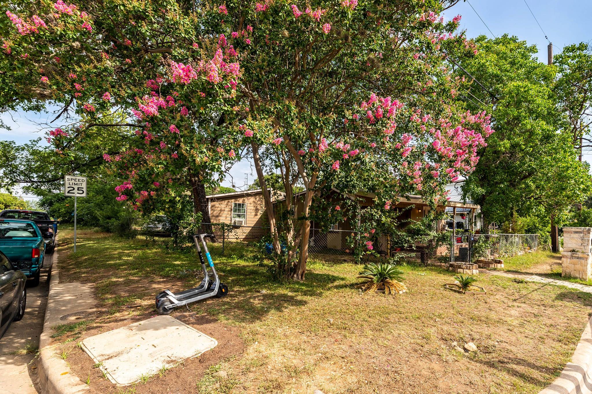 1144 Mason Avenue Austin TX 78721