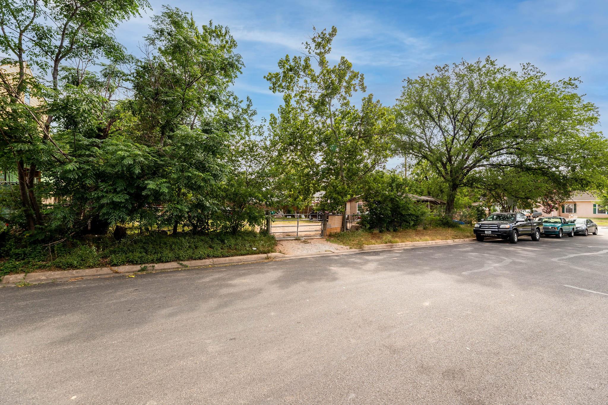 1144 Mason Avenue Austin TX 78721