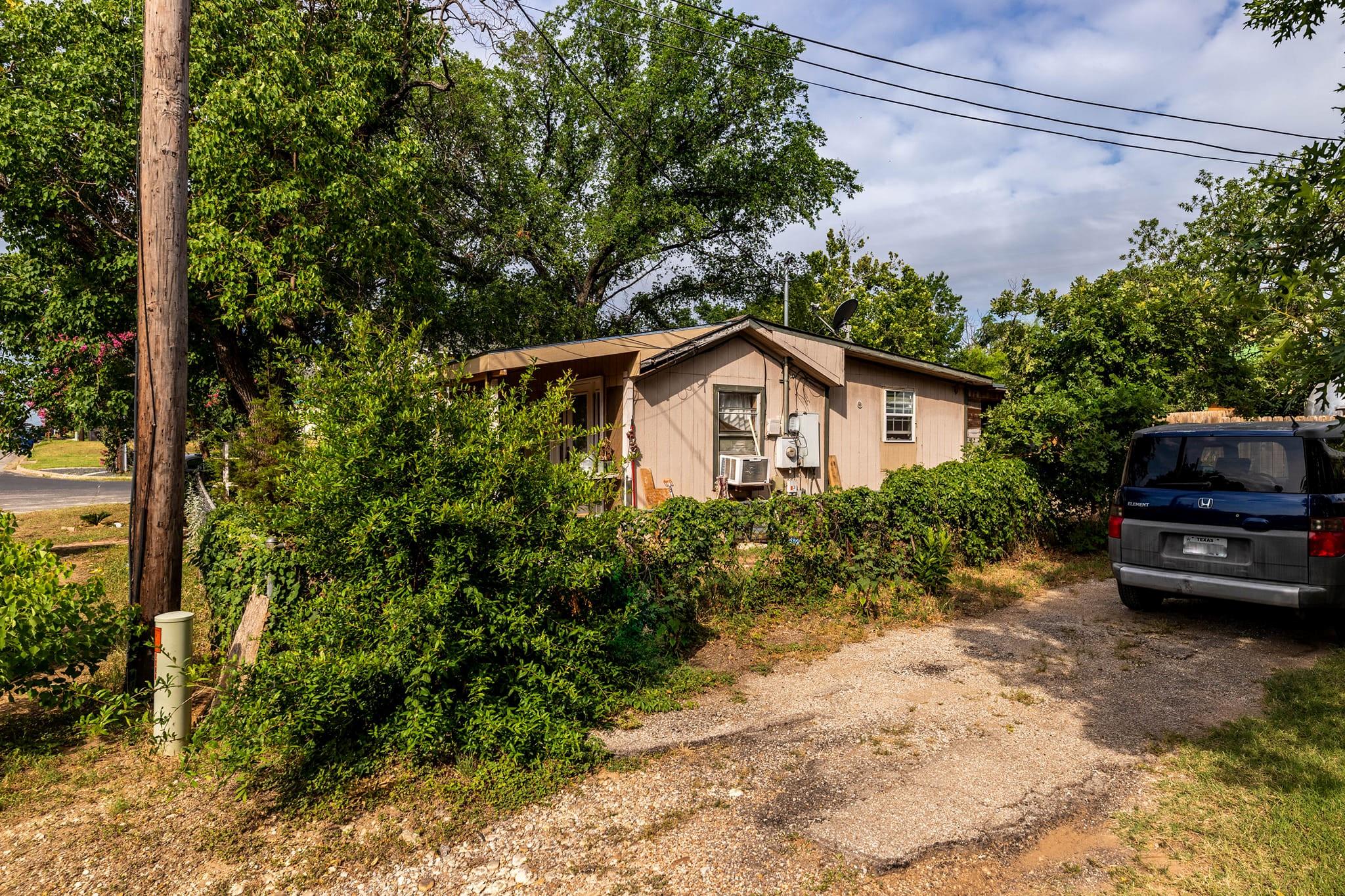 1144 Mason Avenue Austin TX 78721