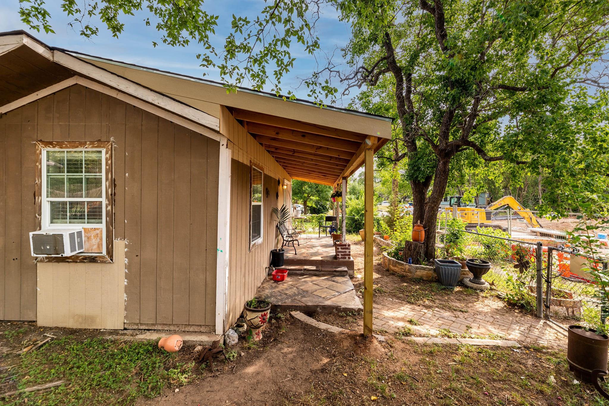 1144 Mason Avenue Austin TX 78721