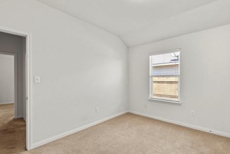 112 Major Lee Lane Jarrell TX 76537