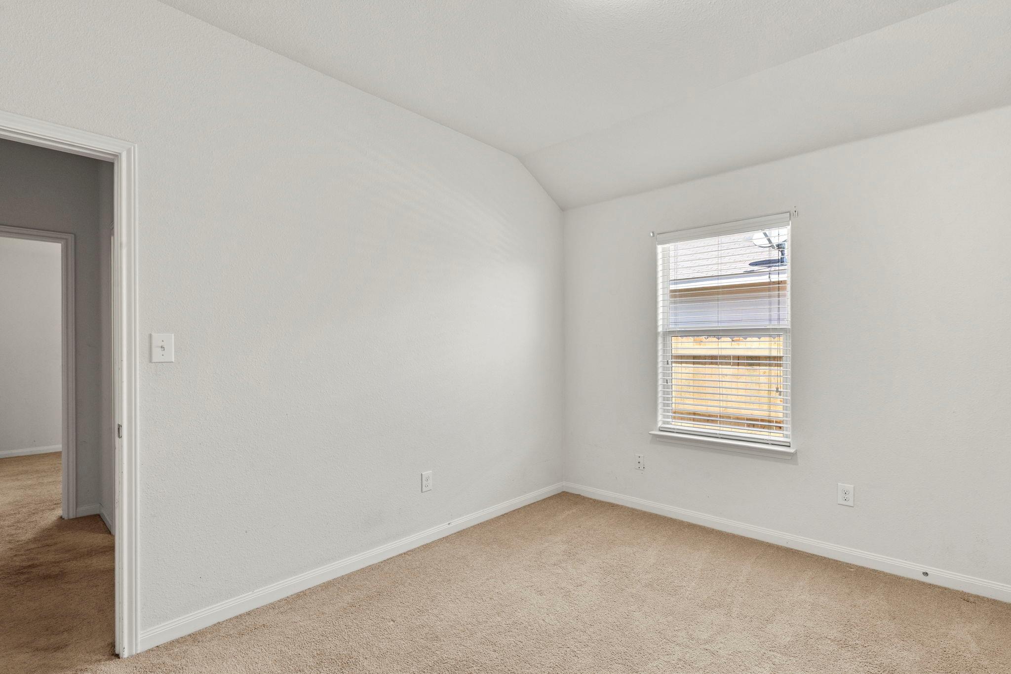 112 Major Lee Lane Jarrell TX 76537