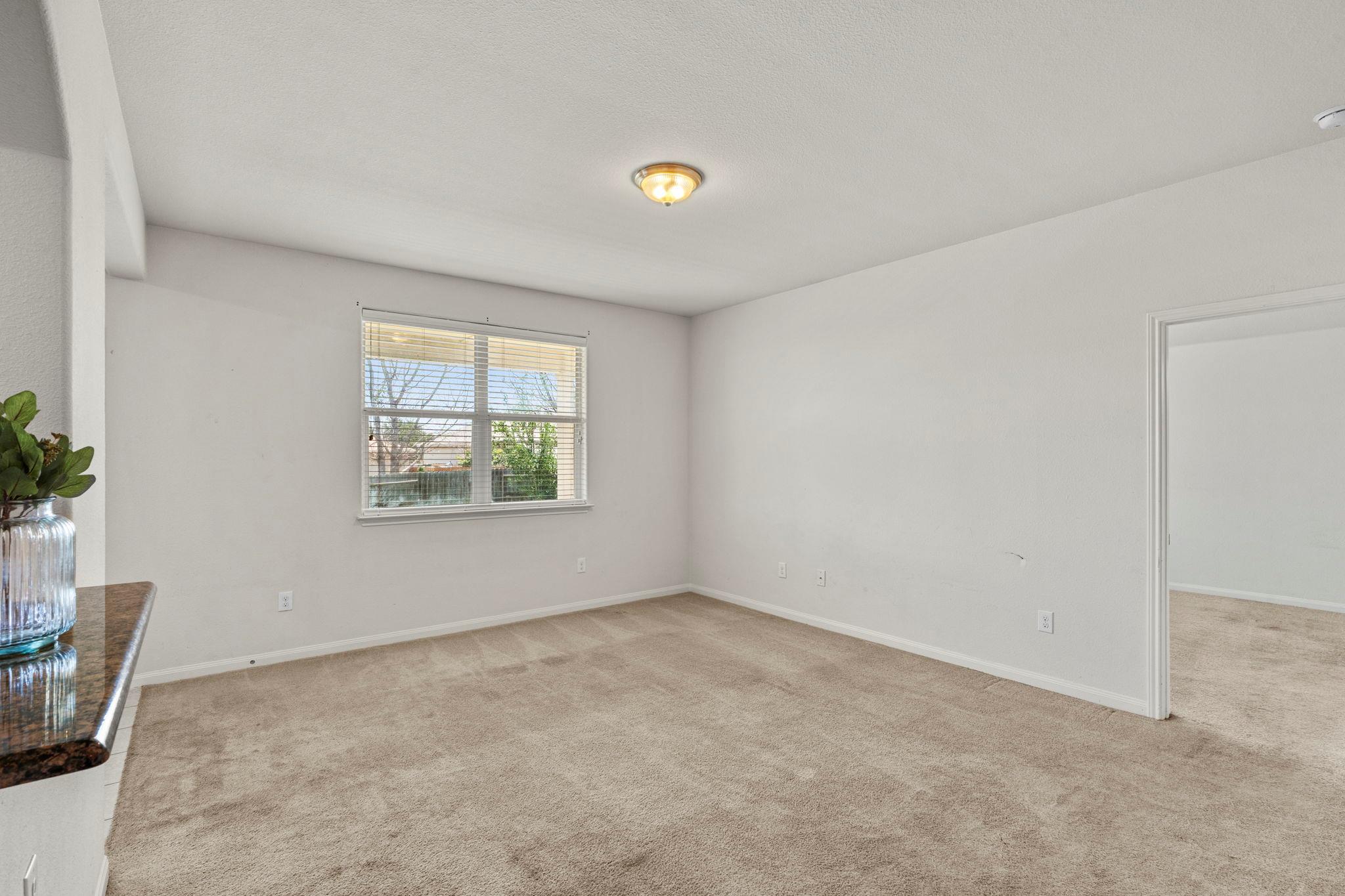 112 Major Lee Lane Jarrell TX 76537
