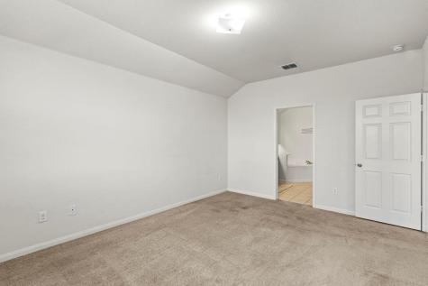 112 Major Lee Lane Jarrell TX 76537