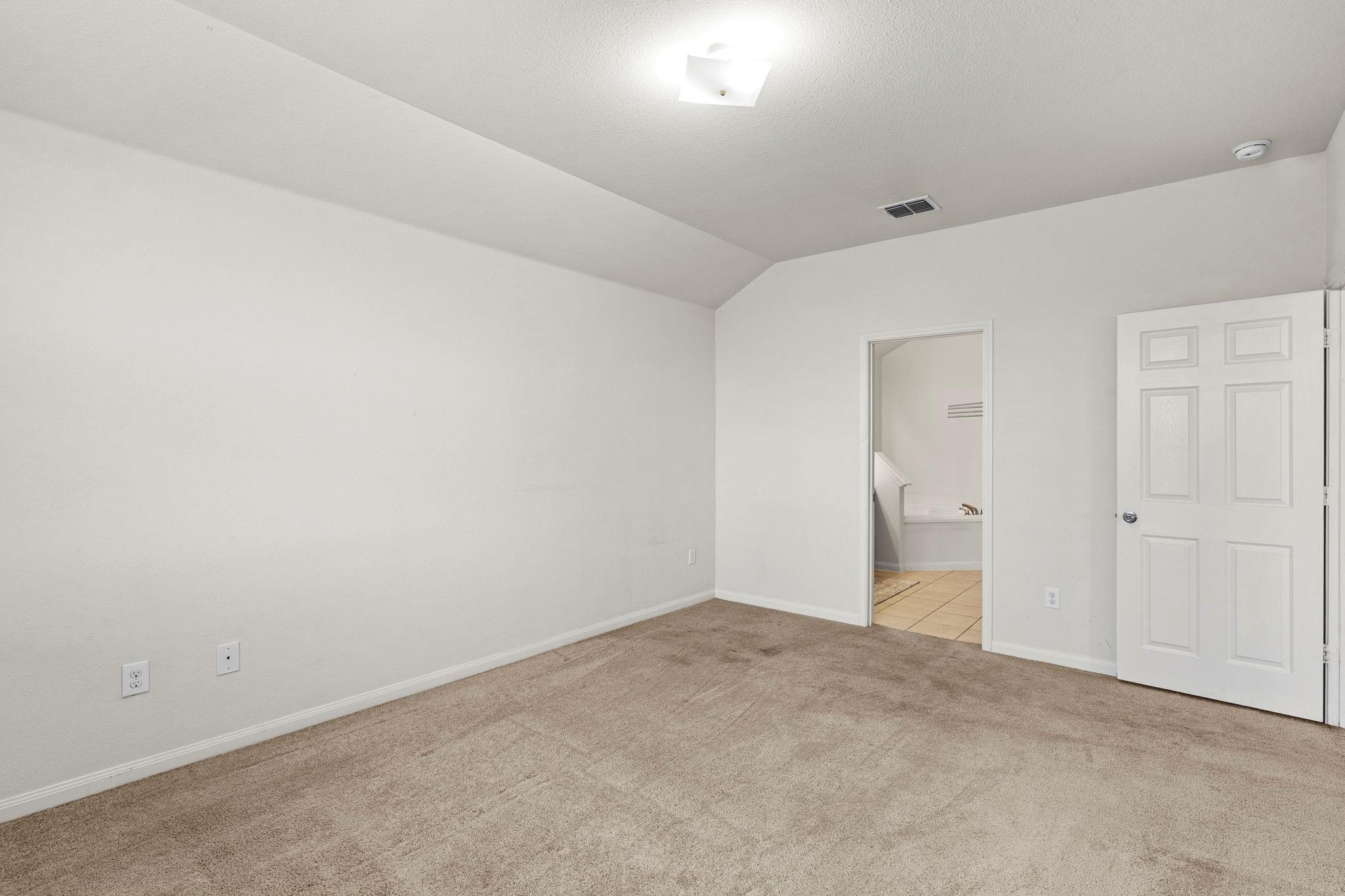 112 Major Lee Lane Jarrell TX 76537
