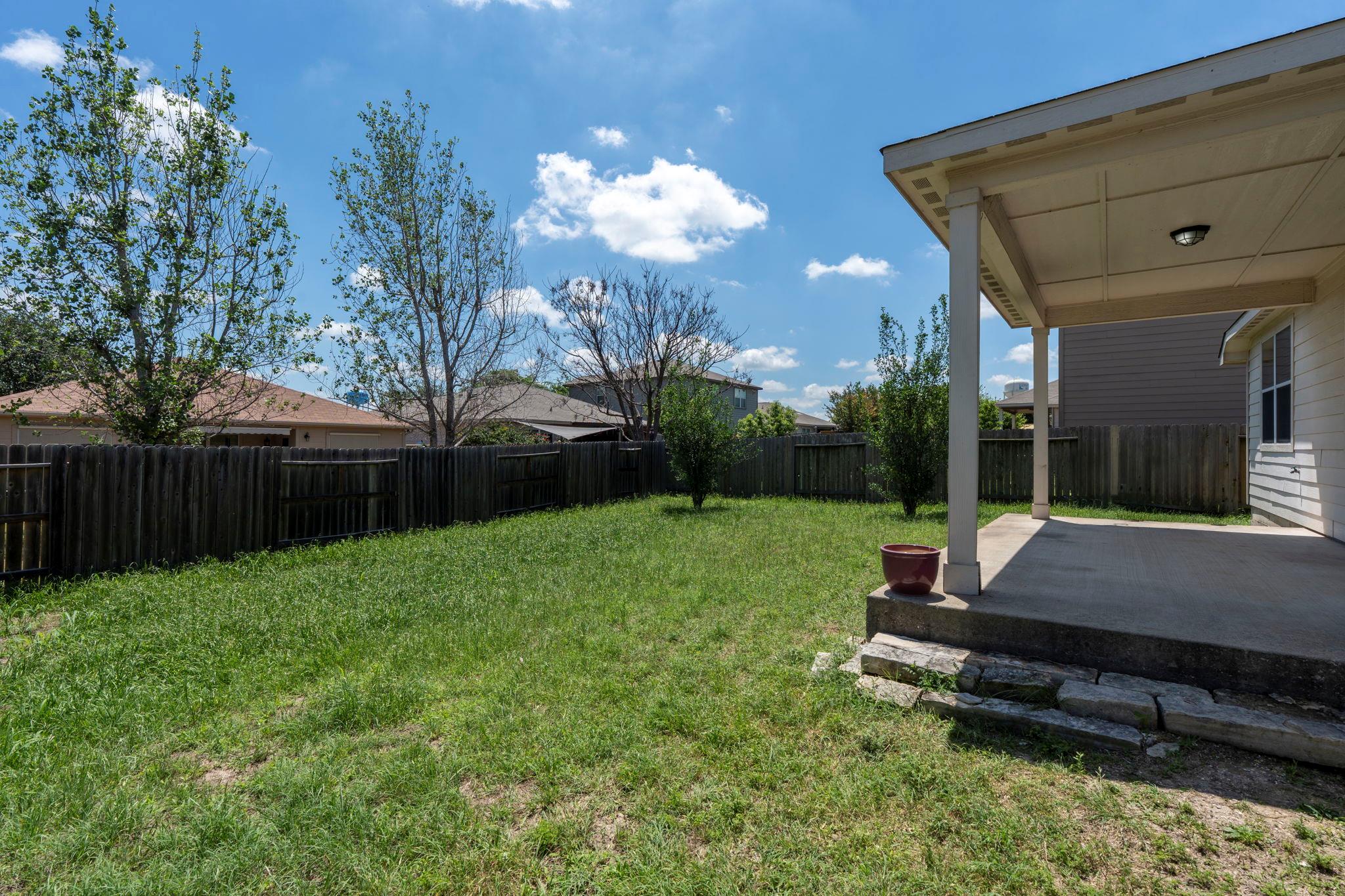 112 Major Lee Lane Jarrell TX 76537