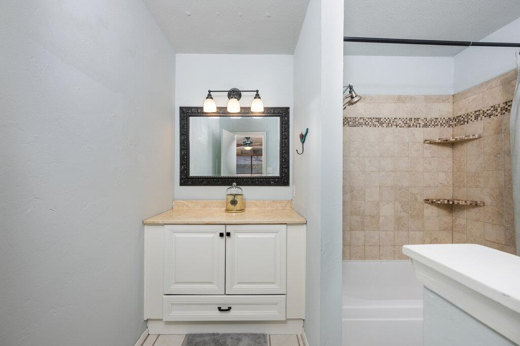 1802 Bumblebee Drive Pflugerville TX 78660