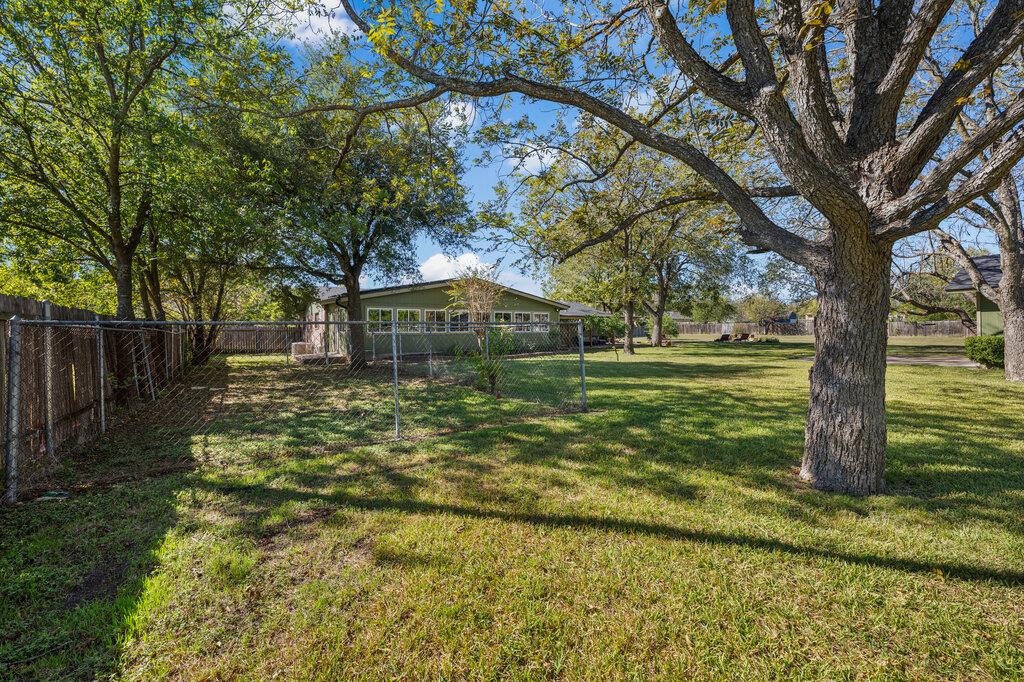 1802 Bumblebee Drive Pflugerville TX 78660