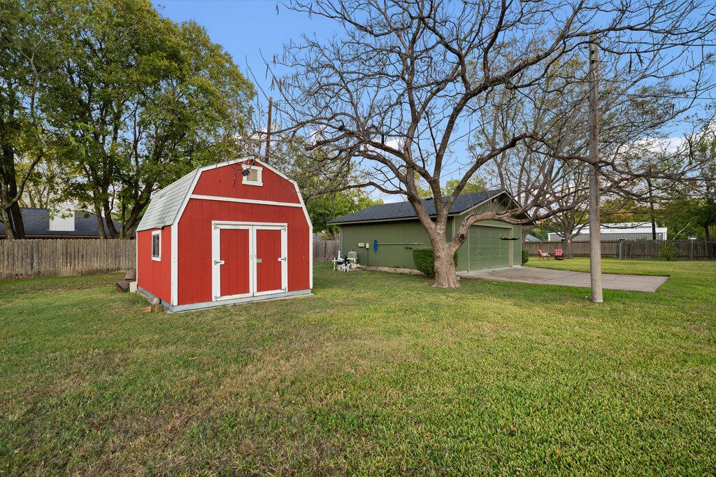 1802 Bumblebee Drive Pflugerville TX 78660