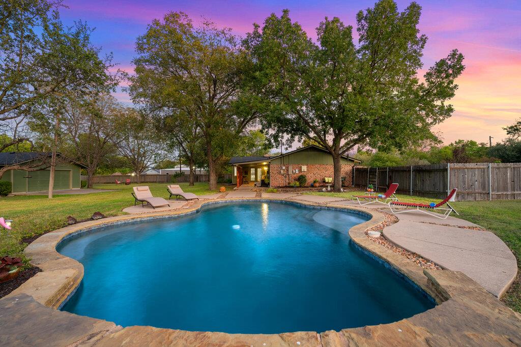 1802 Bumblebee Drive Pflugerville TX 78660