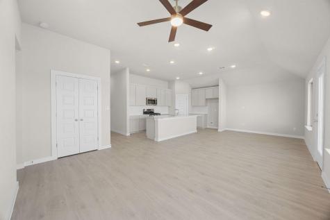 110 Divisadero Drive Hutto TX 78634
