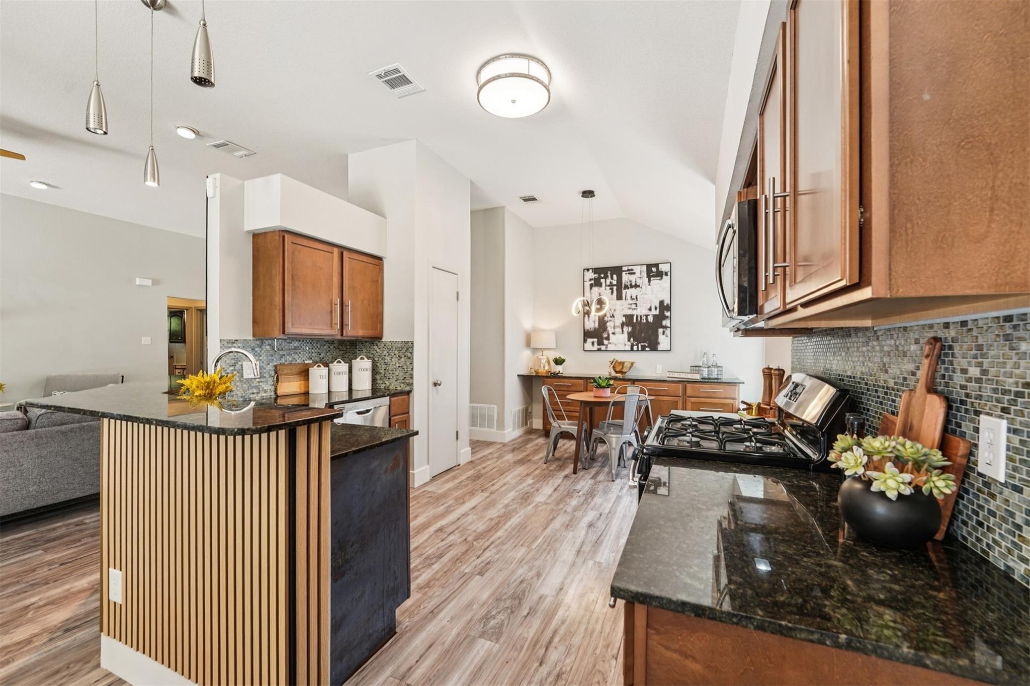 13106 Overton Pass Austin TX 78729