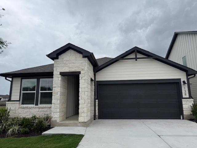 138 Holmby Drive Hutto TX 78634
