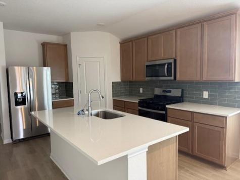 138 Holmby Drive Hutto TX 78634
