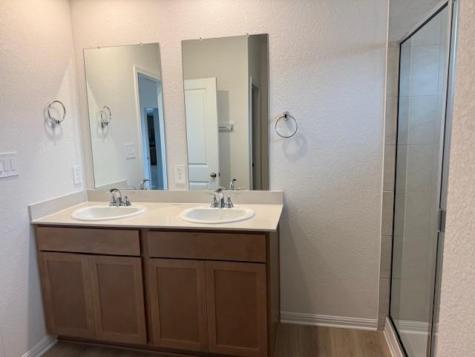 138 Holmby Drive Hutto TX 78634
