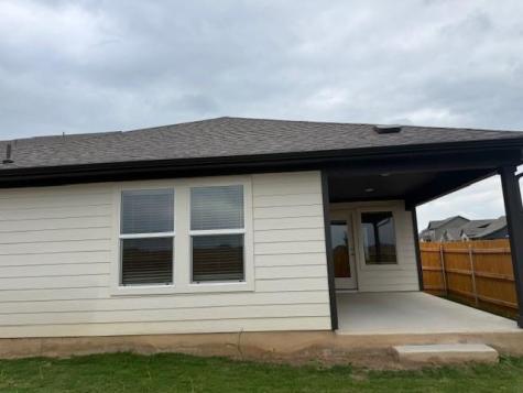 138 Holmby Drive Hutto TX 78634
