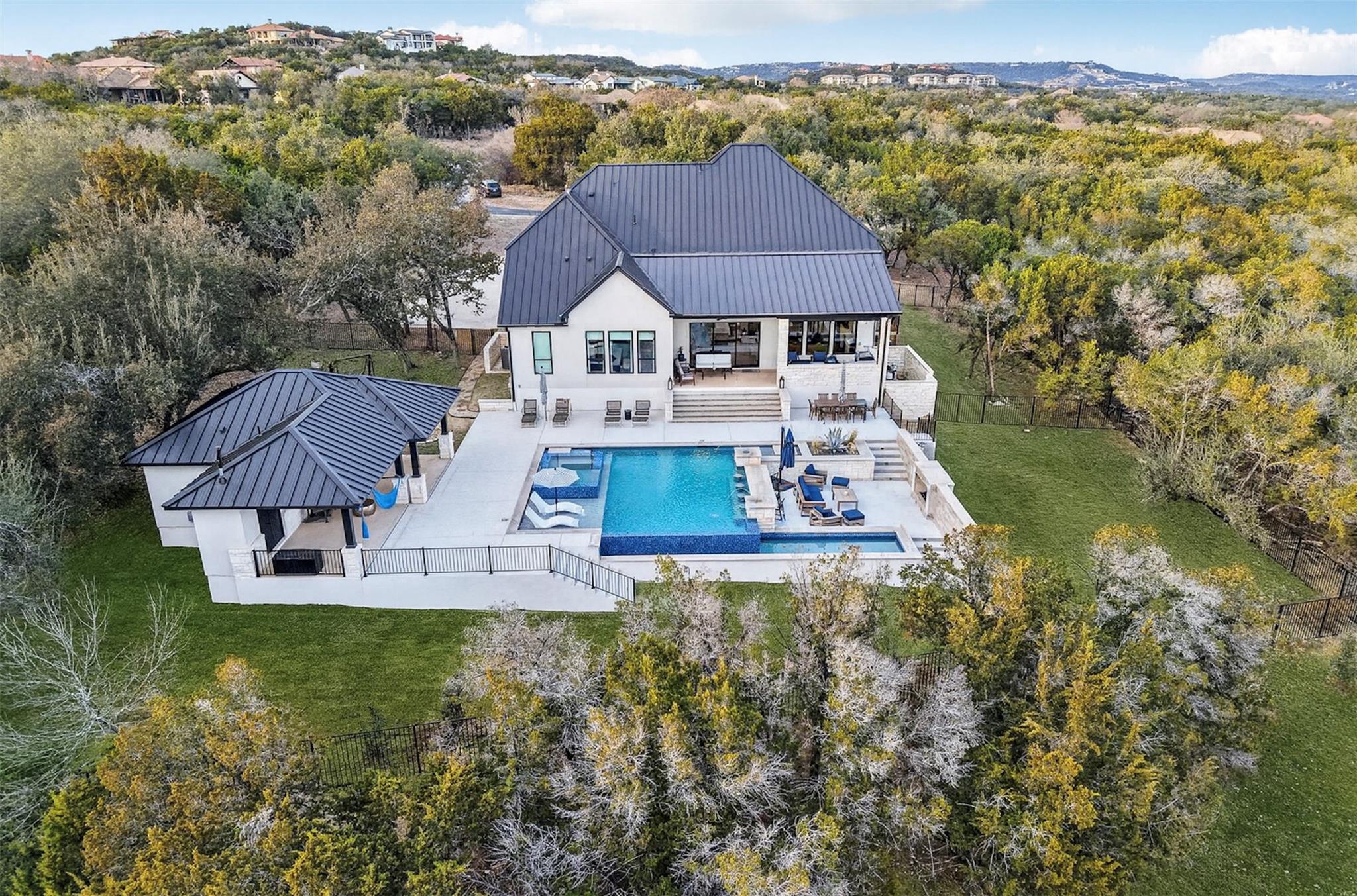 17601 Navigation Lane Lago Vista TX 78645