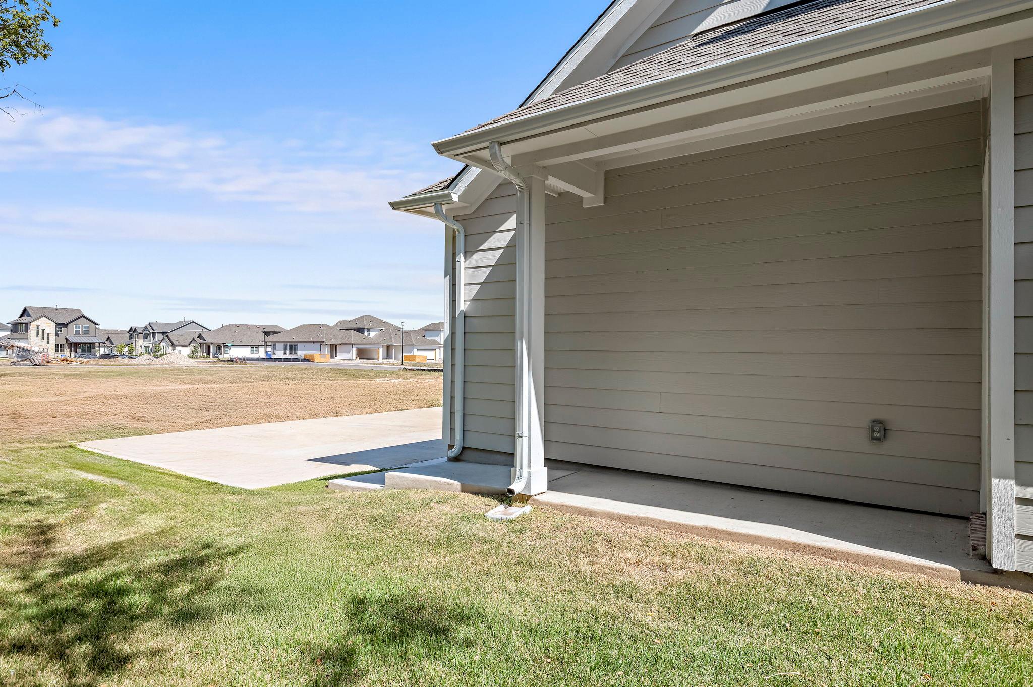 454 Orleanian Drive Buda TX 78610