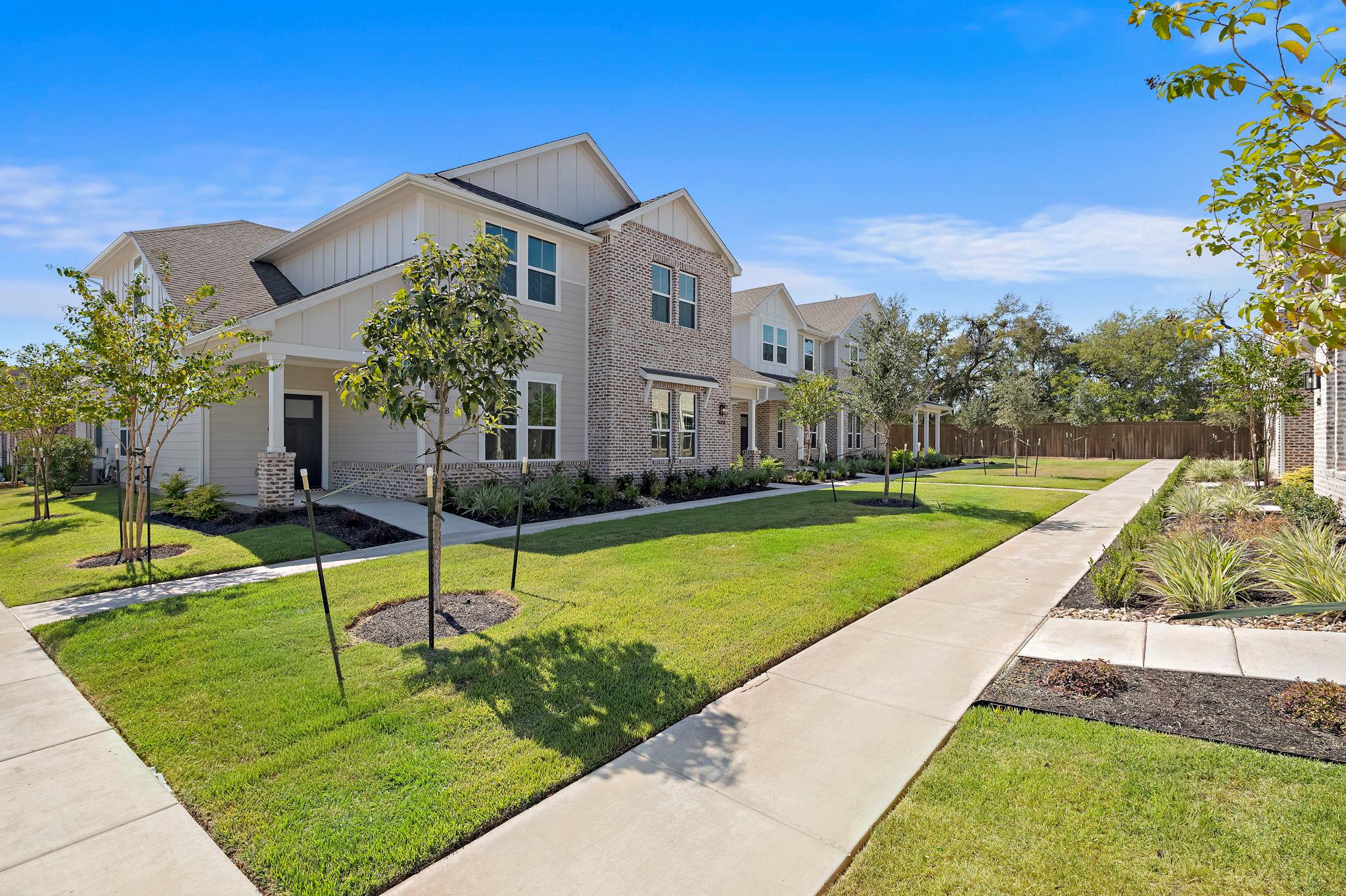 454 Orleanian Drive Buda TX 78610
