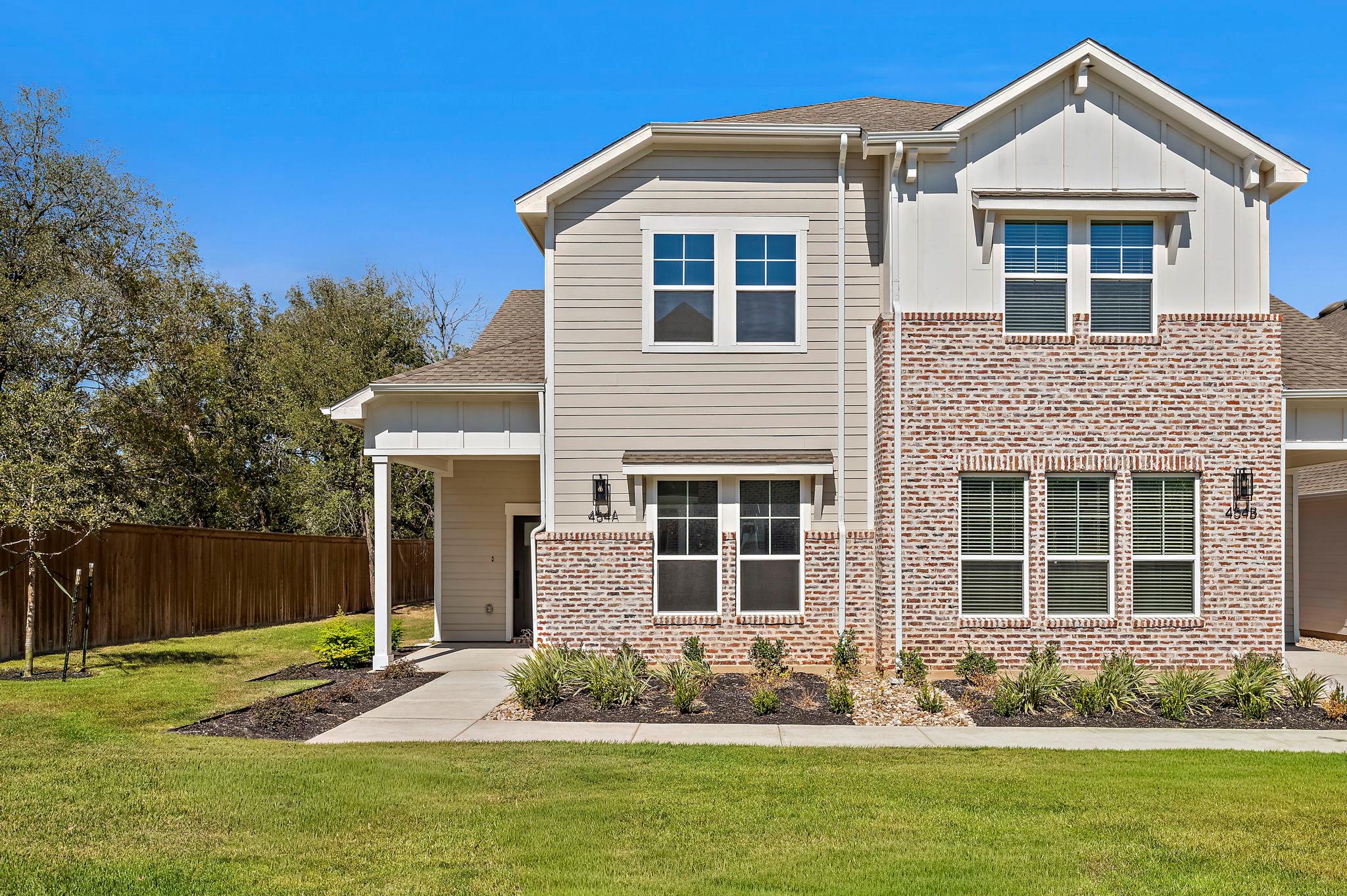 454 Orleanian Drive Buda TX 78610