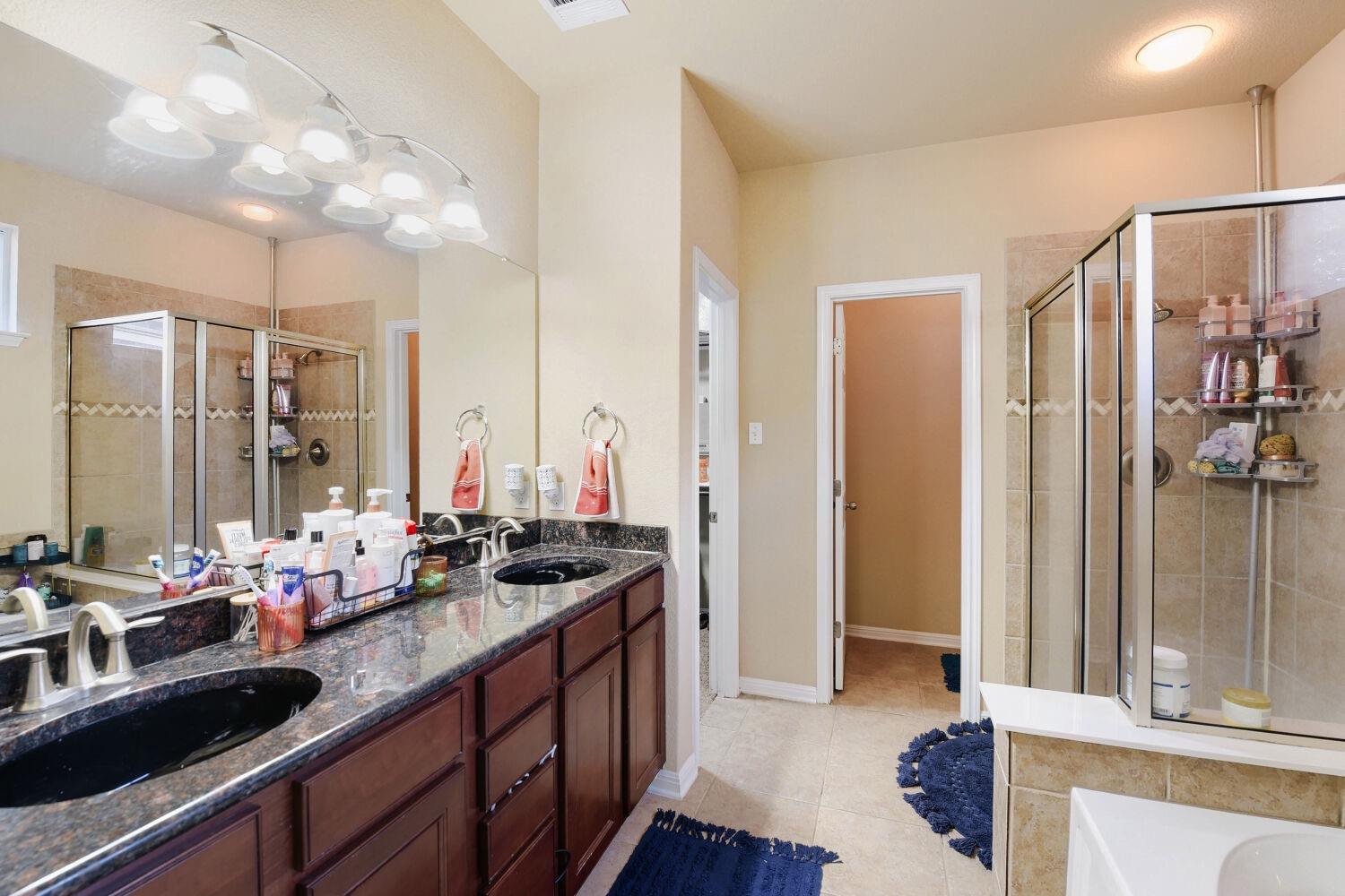 581 Middle Creek Buda TX 78610