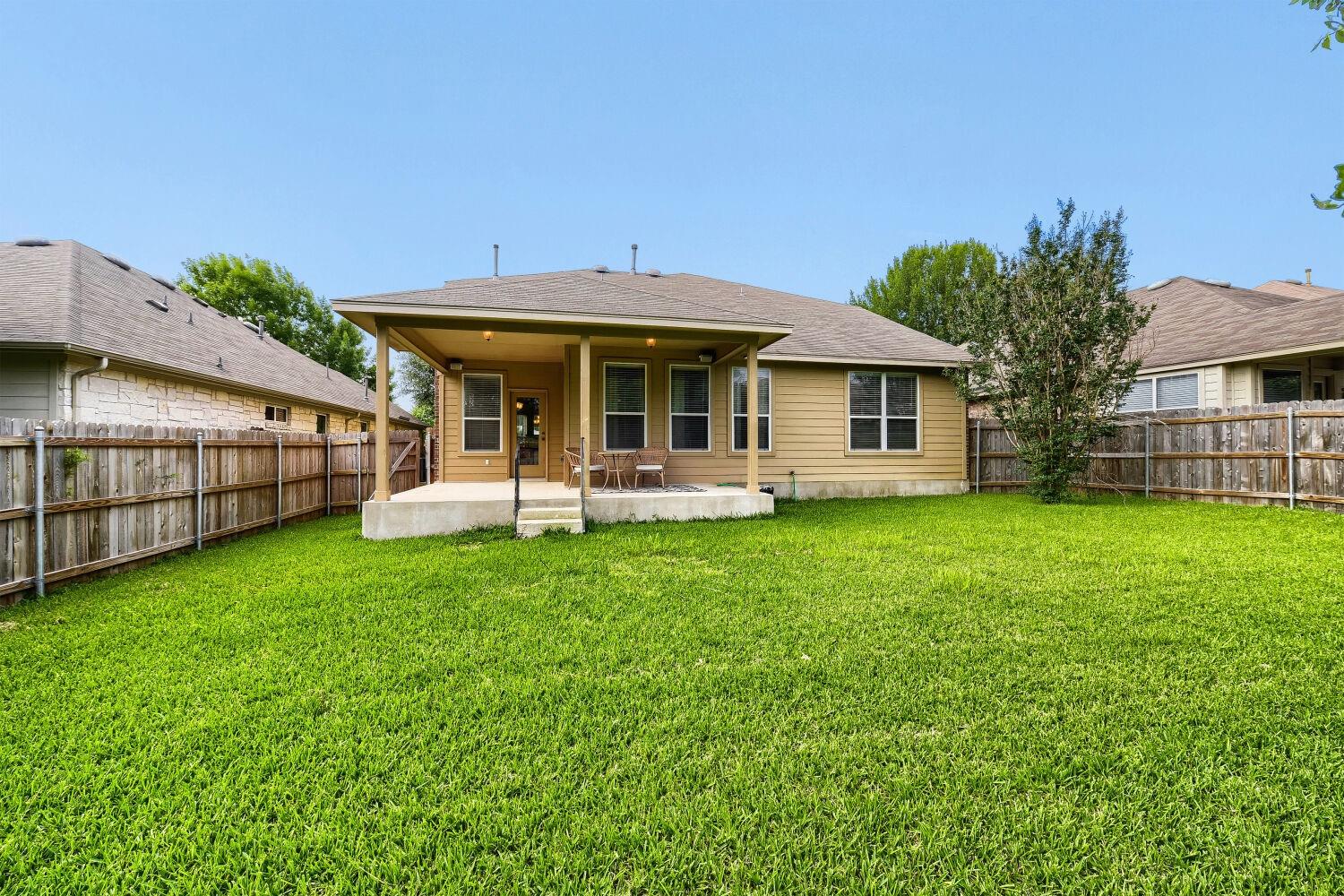 581 Middle Creek Buda TX 78610