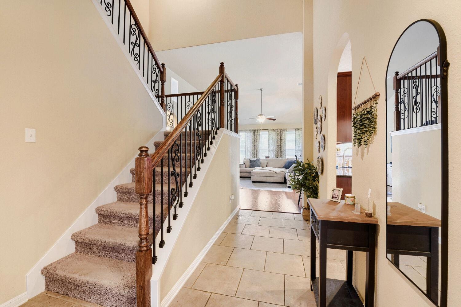 581 Middle Creek Buda TX 78610