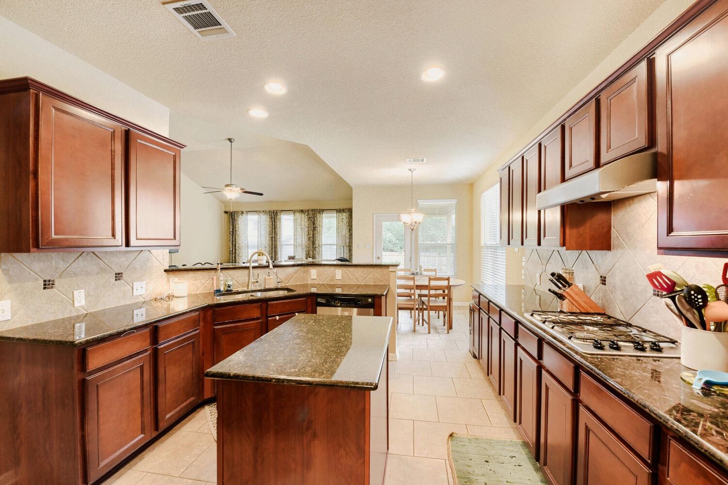 581 Middle Creek Buda TX 78610