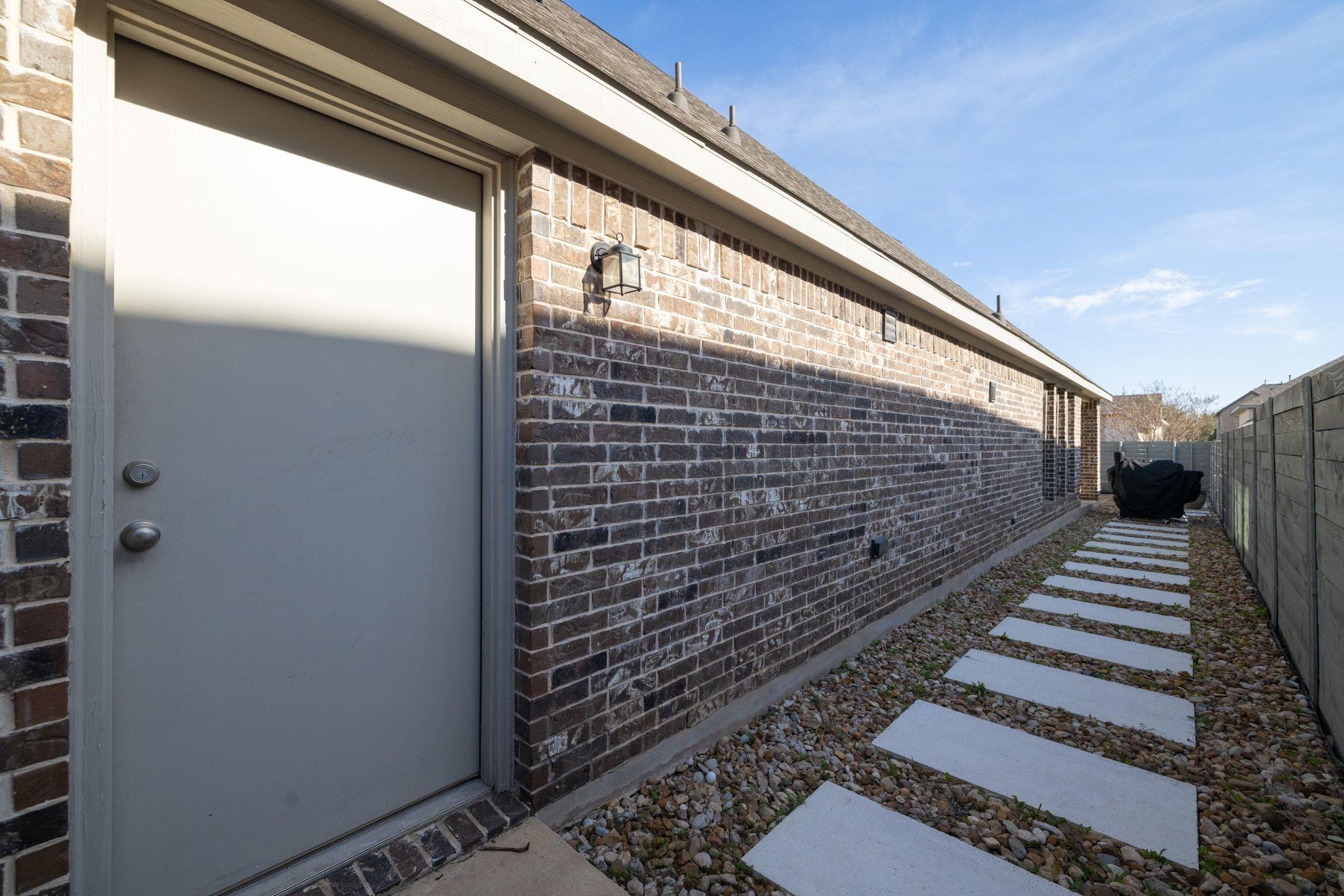 1136 Stetson Hat Trail Georgetown TX 78628