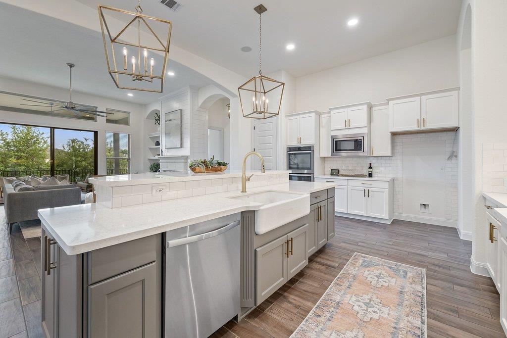 17641 Stratus Cove Dripping Springs TX 78620