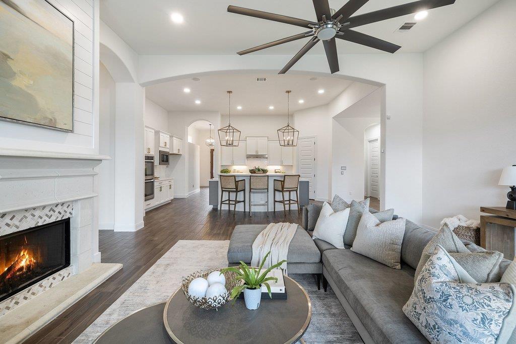 17641 Stratus Cove Dripping Springs TX 78620