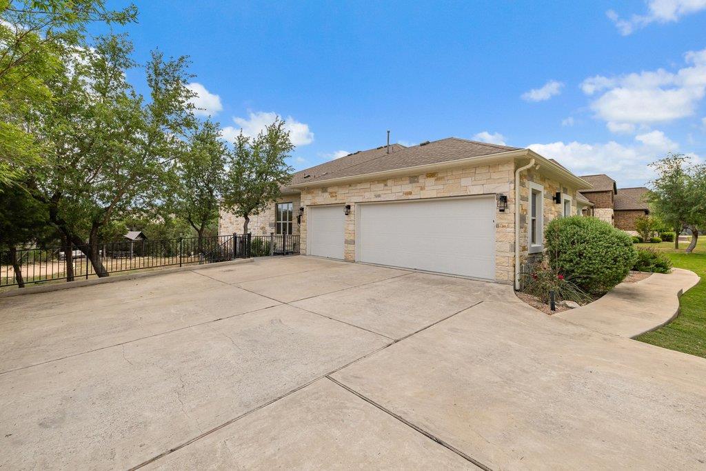 17641 Stratus Cove Dripping Springs TX 78620